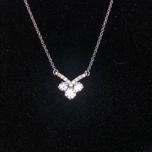 Three diamond necklace